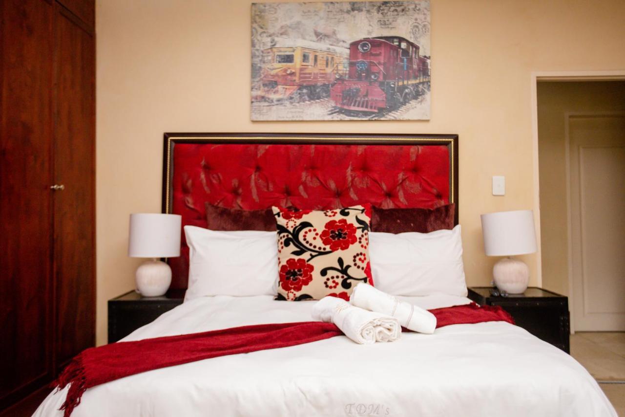 Tdm'S Boutique Guest House Pretoria-Noord Eksteriør bilde