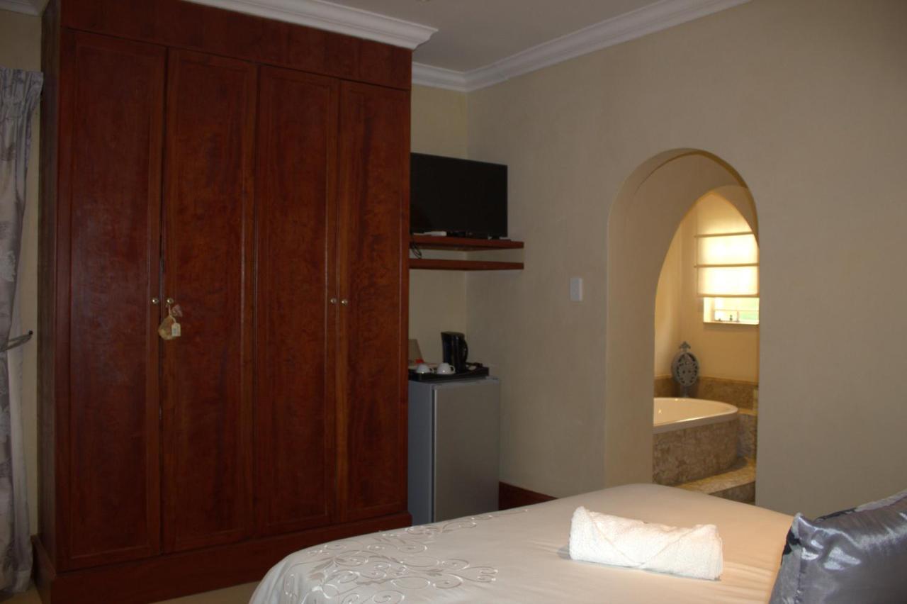 Tdm'S Boutique Guest House Pretoria-Noord Eksteriør bilde